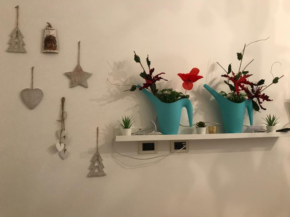 Appartement La Casa Di Hoby à Naples Extérieur photo